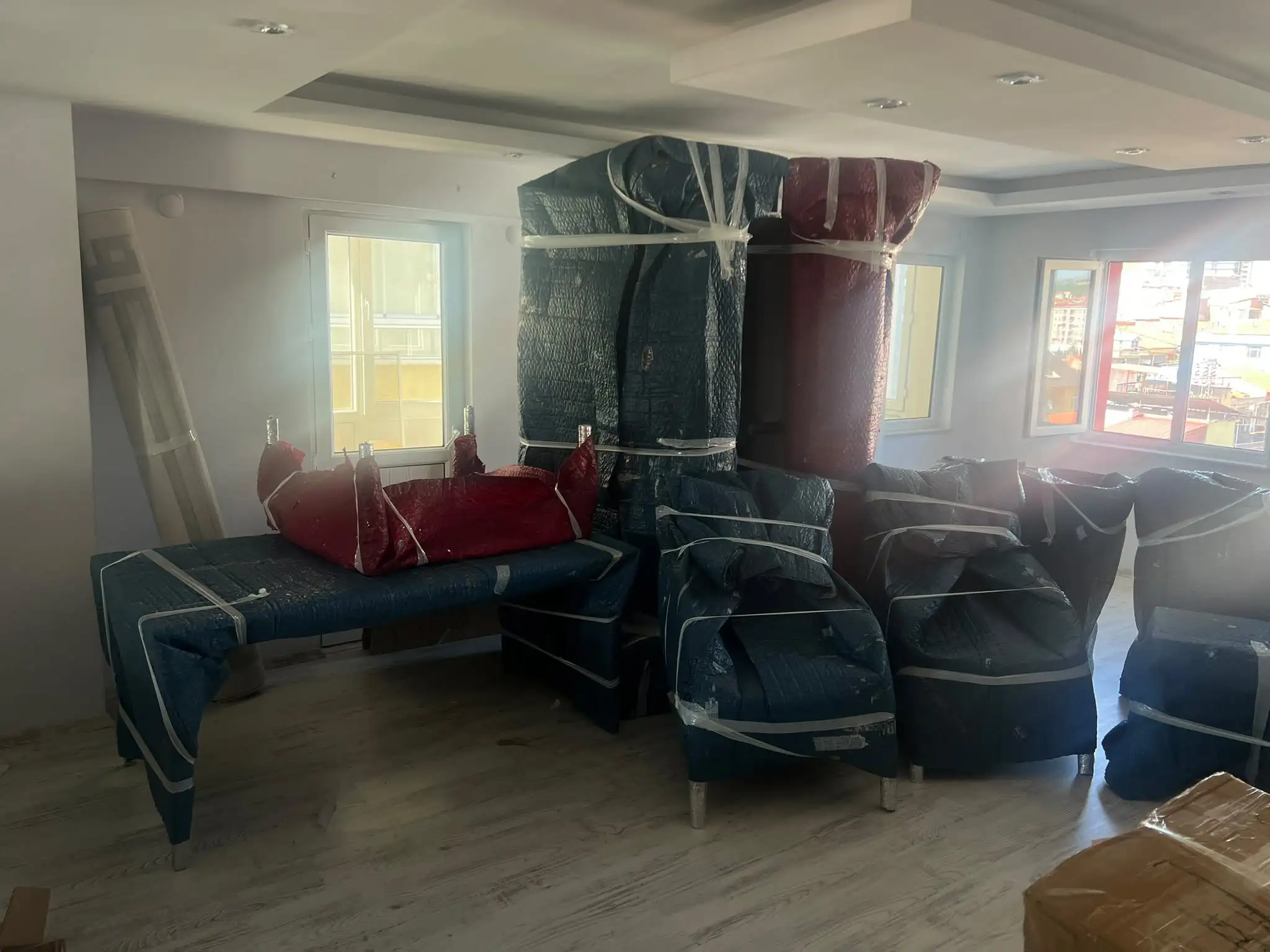 Uşak ofis ve iş yeri nakliyatı